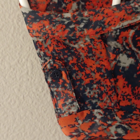 Collective concepts orange, blue, and grey button up top size medium pet… - Picture 7 of 8